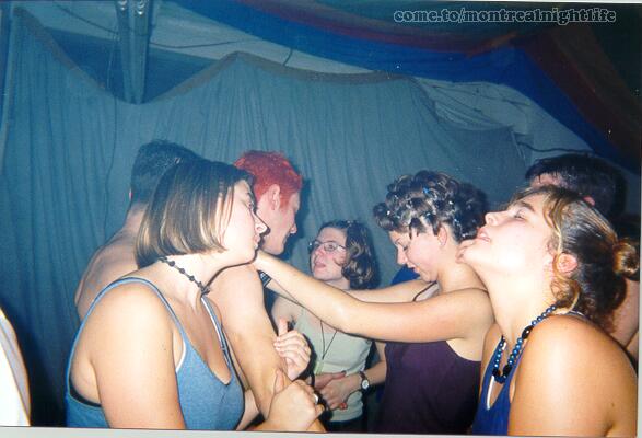 come.to/montrealnightlife : 909 L'Utopie